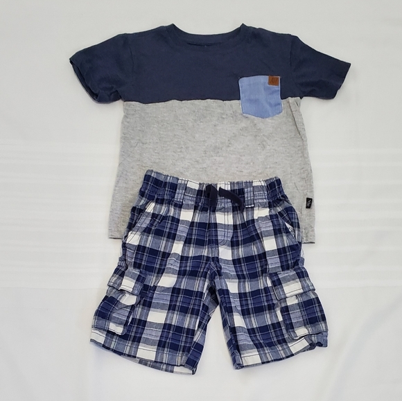 Lot of 4 Boys Summer Clothes - Picture 2 of 7